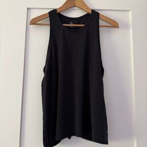 🩷 Black GapFit Workout Tank Top